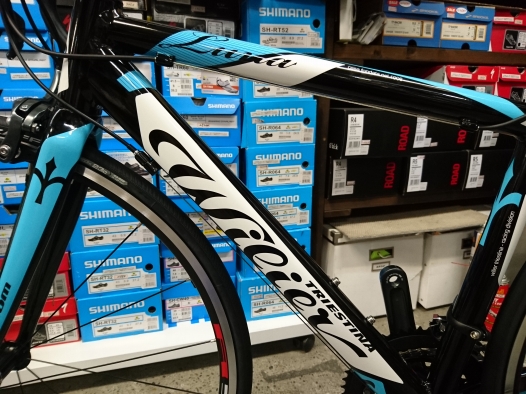 2016 Wilier$B!J%&%#%j%(!<%k!K(BLuna Alumi($B%k%J!!%