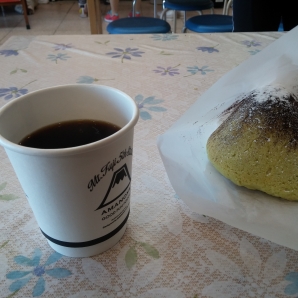 名物のメロンパン