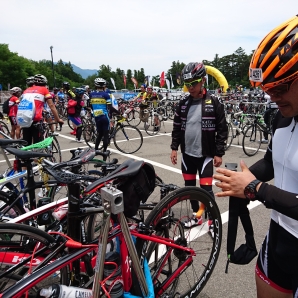 凄い自転車の数