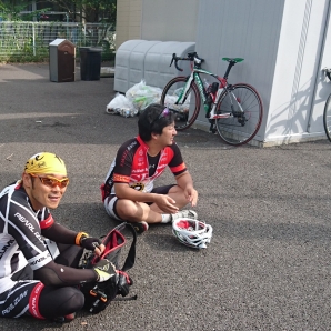 A2 勝浦市内手前　最初のコンビニ　62km地点