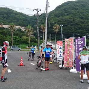 A4 天津小湊コンビニ　89km地点