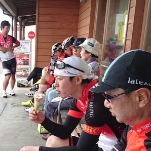 A5 和田浦道の駅ＷＡＯ 111km地点