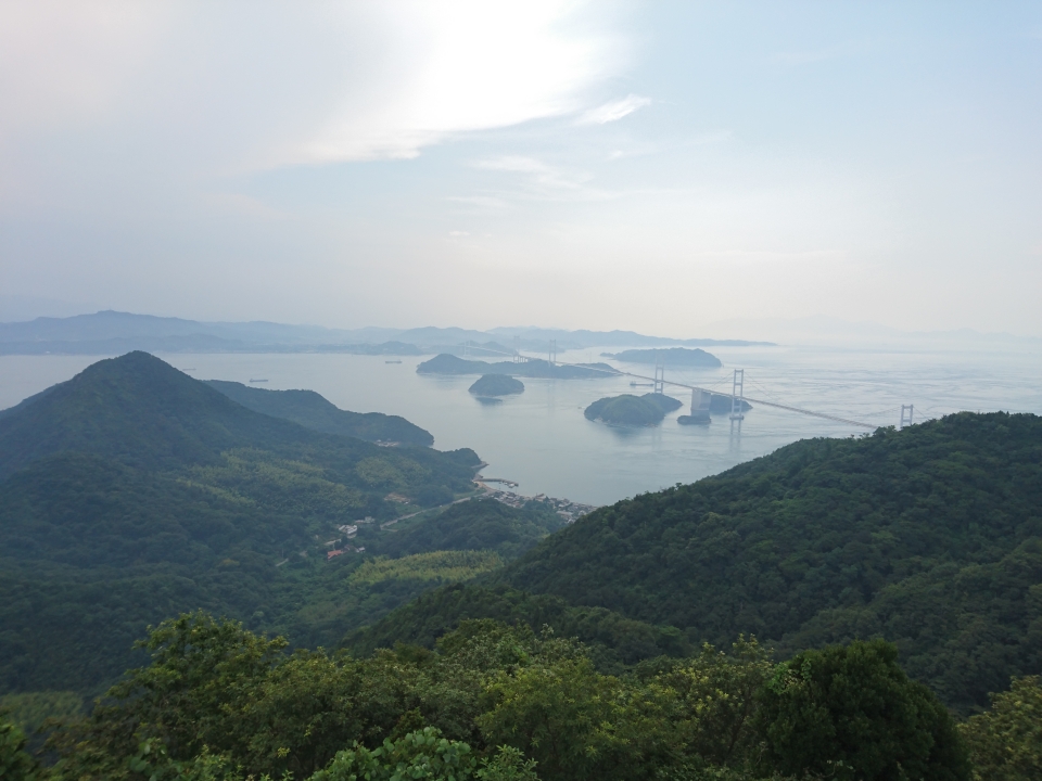 亀老山展望台からの来島海峡大橋