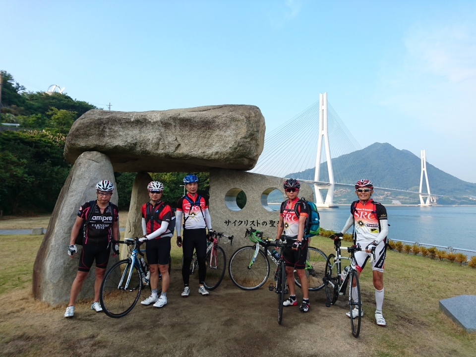 急いで記念写真