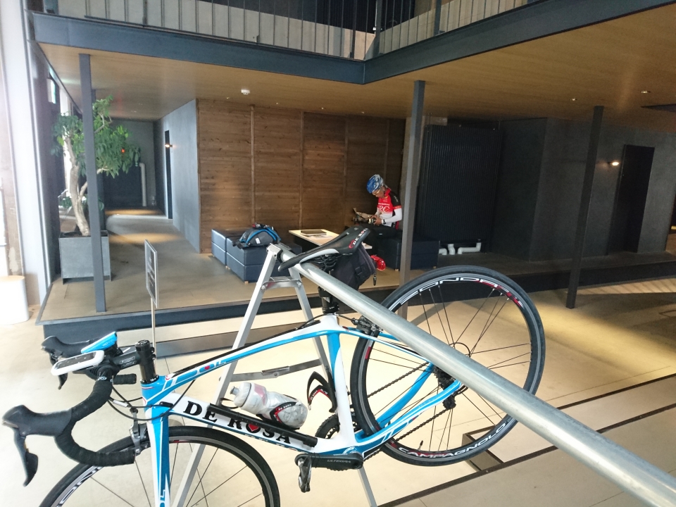 サイクルラック装備