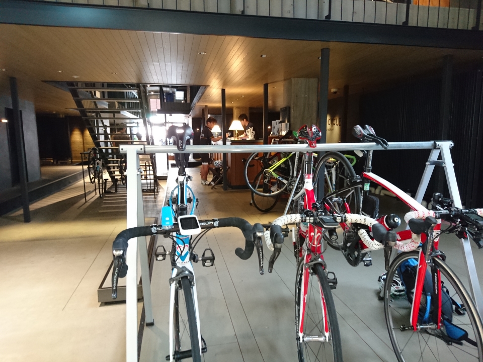 朝のＨＯＴＥＬＣＹＣＬＥ