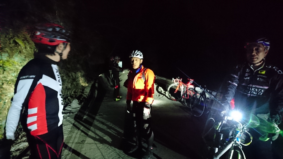 夜中の通行止め