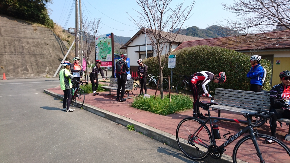 佐久間ダムの休憩