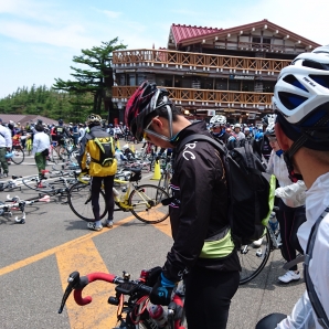 富士山五合目これから下りです