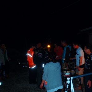 すっかり暗くなりました