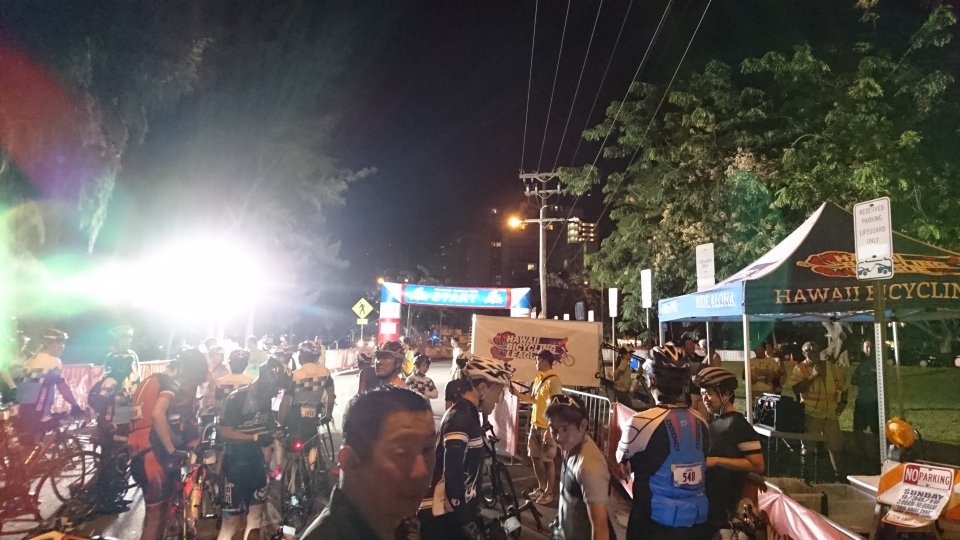 スタート会場で整列