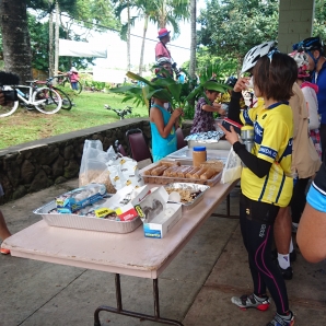 エイドで補給。氷がありがたかった