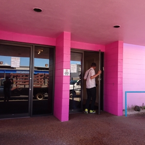 アイランドプリンセス直営店にやって来ました