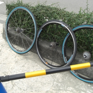 選手の予備ホイル