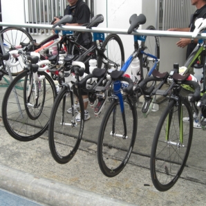 女子選手のバイク