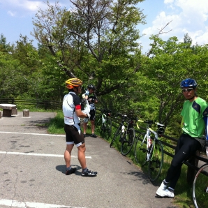 下って宿に向かう