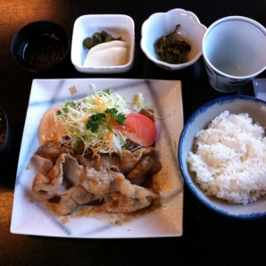 宮島　ショウガ焼き定食