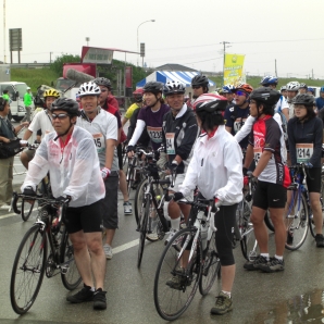 うわ～まだ後ろ並んでます