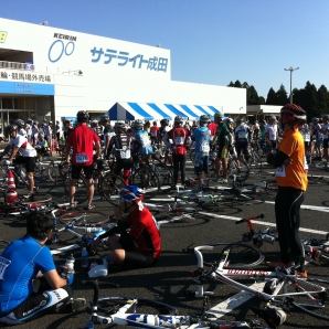 サテライト成田